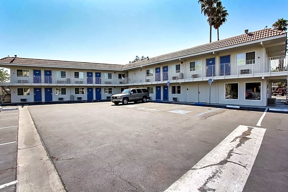 Motel 6 Campbell, CA - San Jose