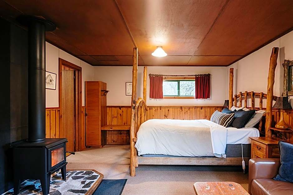 Photo 1 of 10 of Spa Cabin, Jetted Tub