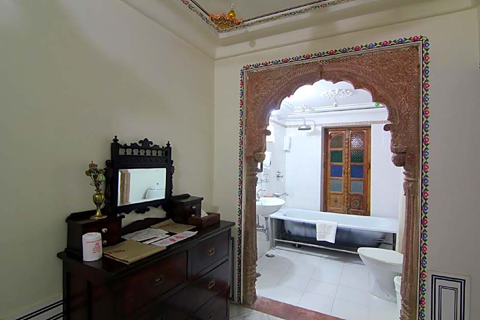 Hotel Pushkar Palace