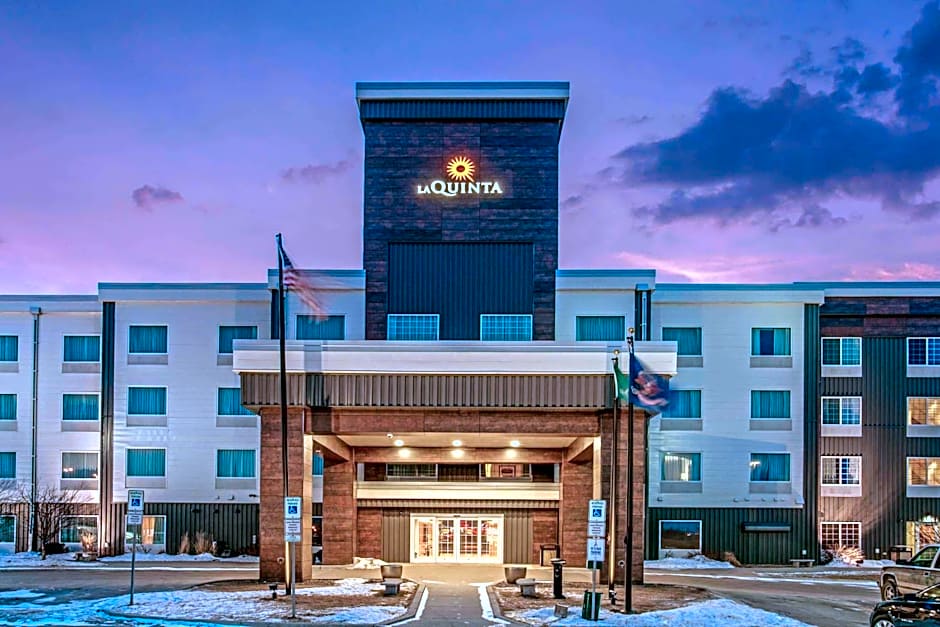 La Quinta Inn & Suites by Wyndham Bismarck