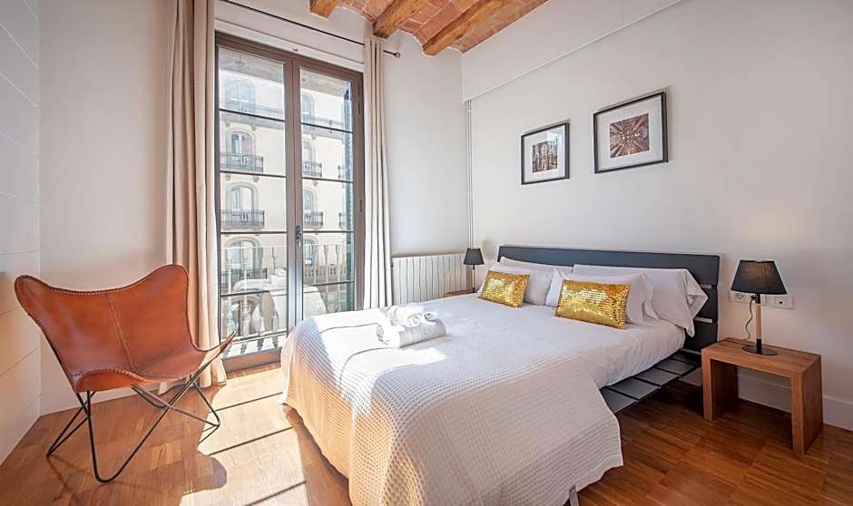 You Stylish City Center Apartments