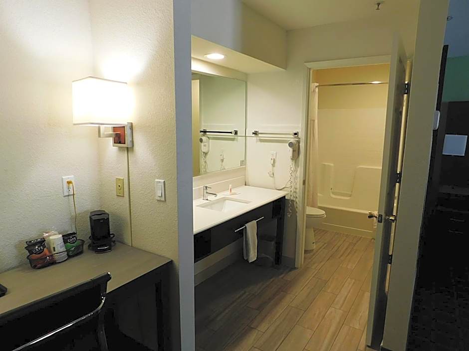 Travelodge by Wyndham Angels Camp CA