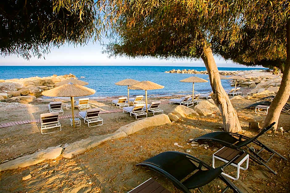 Elya Beach Luxury Suites