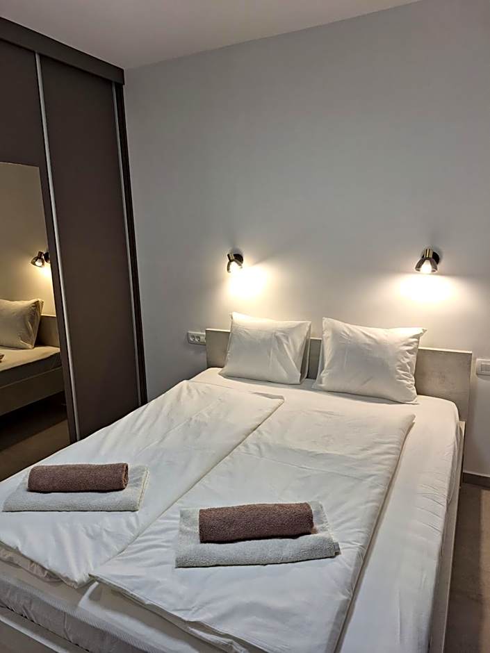 Photo 1 of 24 of Alba Dalmata apartments