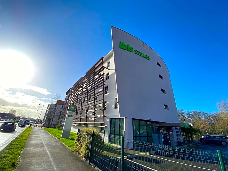 ibis Styles Rennes Cesson