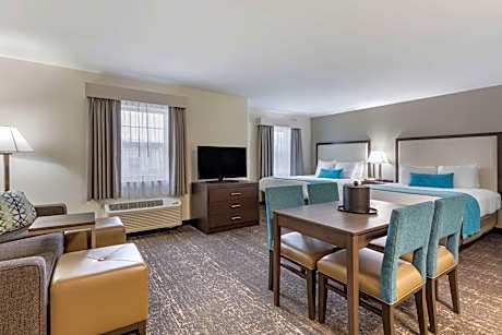 Queen Room with Two Queen Beds with Sofa Bed