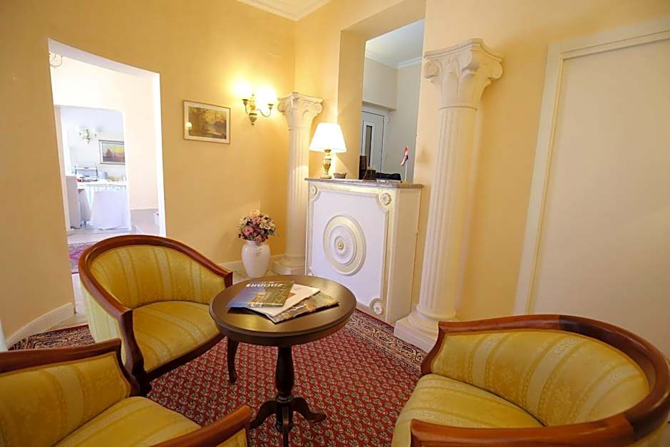 Villa Triana-Adults Only