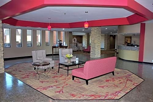 Ramada by Wyndham Wentzville