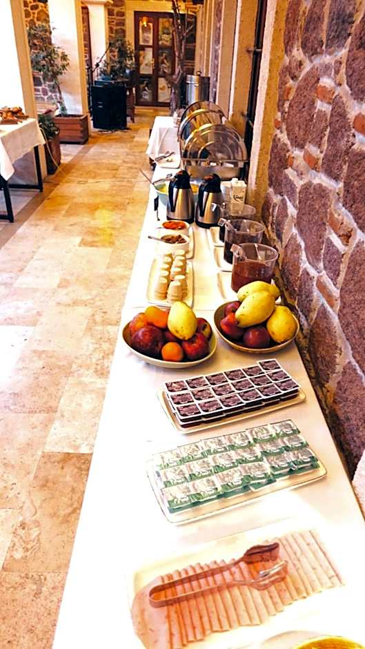 L'agora Old Town Hotel & Bazaar