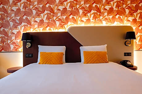 Superior Room - 1 Double Bed