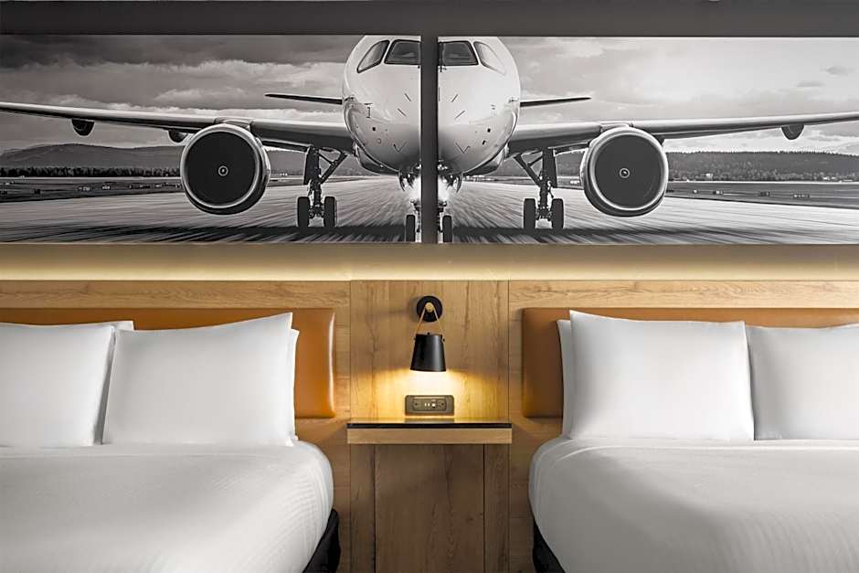 Aiden by Best Western Newark Airport