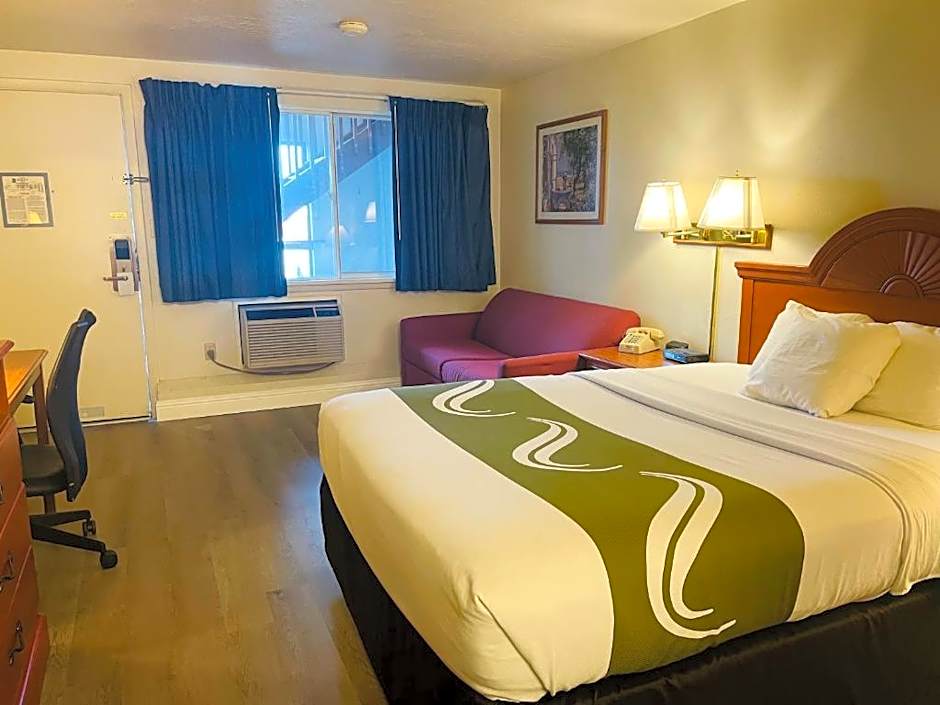Americas Best Value Inn Sandpoint