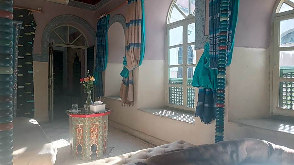 Riad Maizie