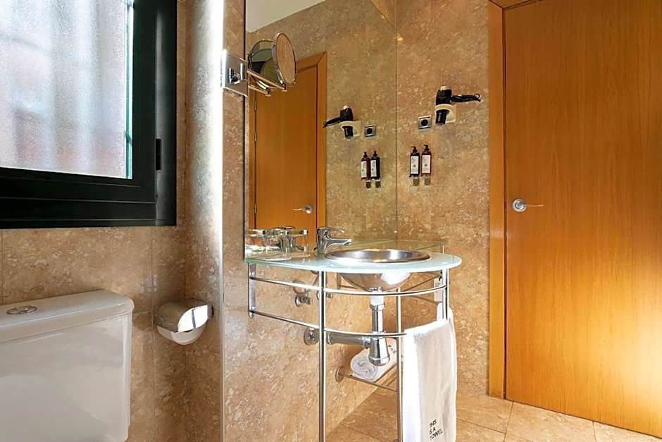 Petit Palace Arturo Soria Alcal