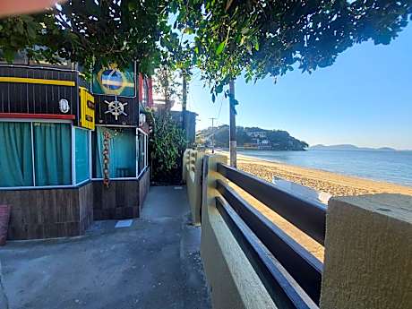 Triple Room with Sea View