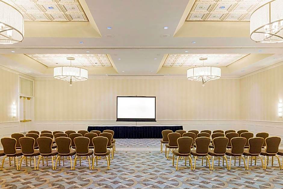 Hilton Greenville