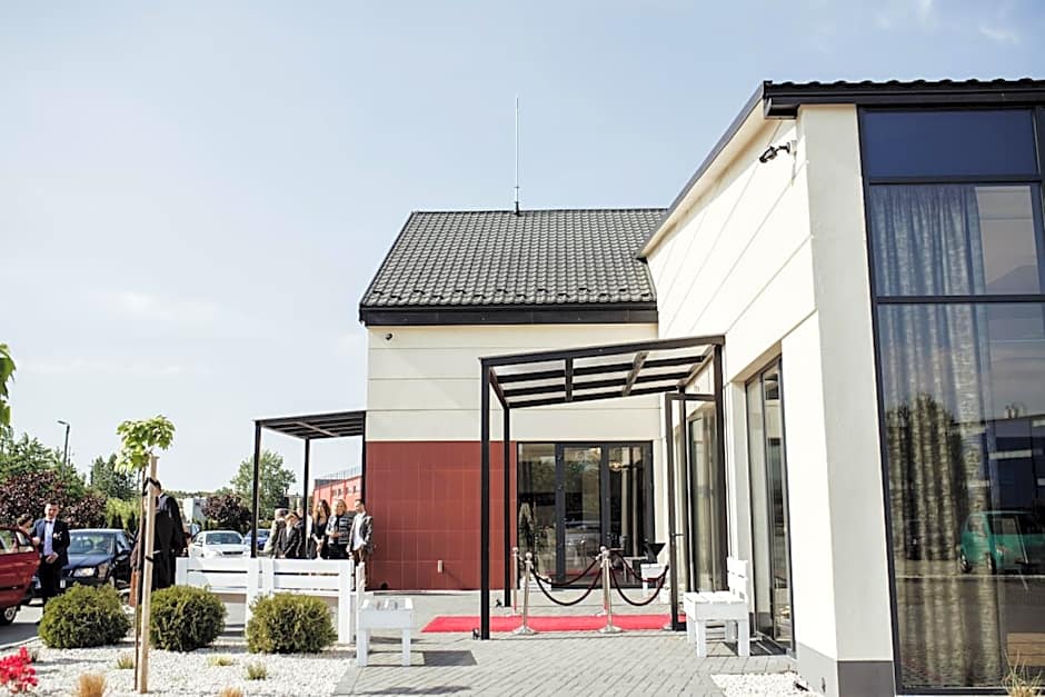 Centrum Bankietowo - Hotelowe "Perła"