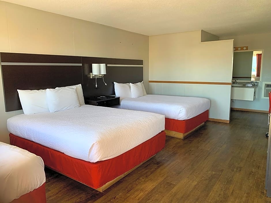 Americas Best Value Inn Wall