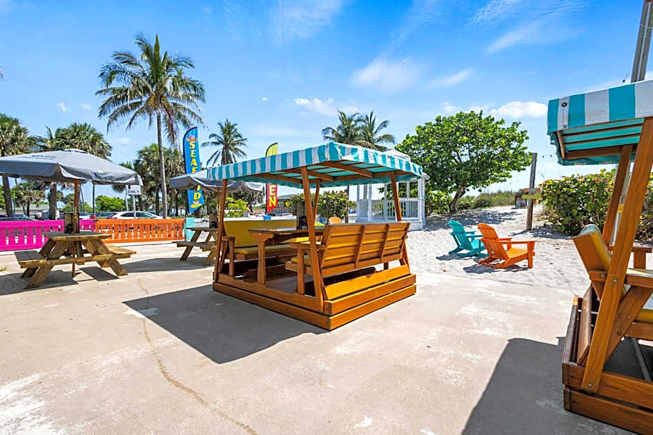 Oceanfront Inn Suite, Ocean and Inlet Views, King Bed, #12