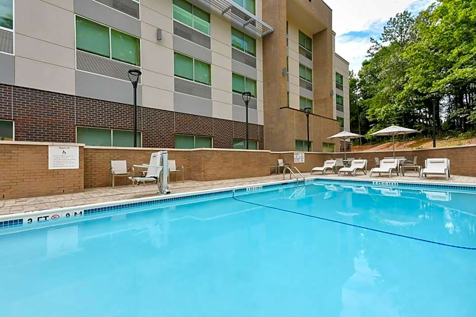 Holiday Inn Express & Suites Charlotte - Ballantyne by IHG