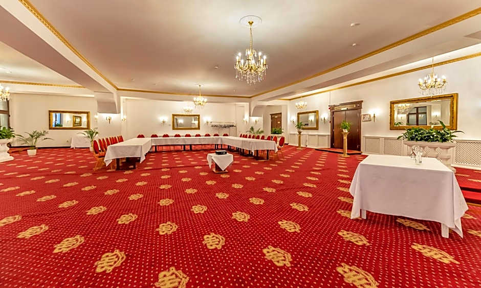 Hotel Imparatul Romanilor