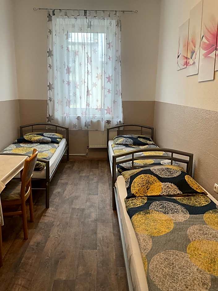 Pension&Hostel Anna - Monteurzimmer