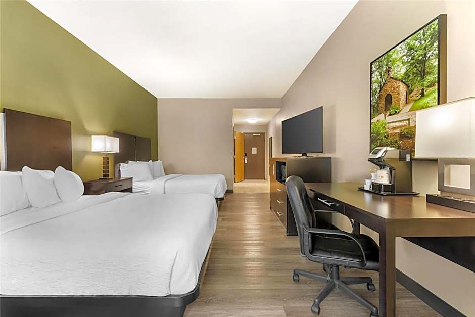Best Western Plus Franciscan Square Inn and Suites Steubenville