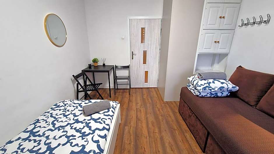 Meander Natolin Pokoje Blisko Metra