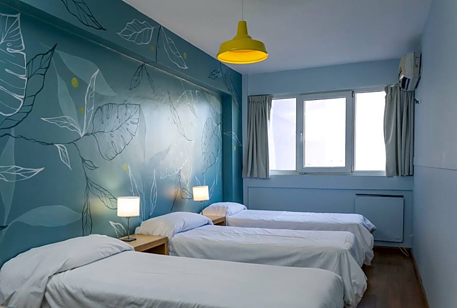 Circus Hostel