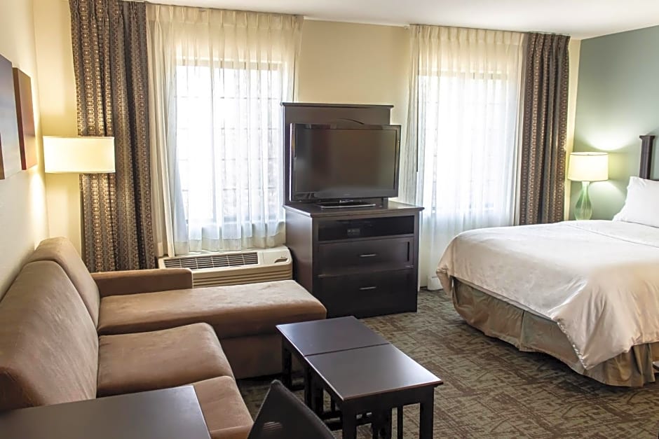 Staybridge Suites Minot By IHG