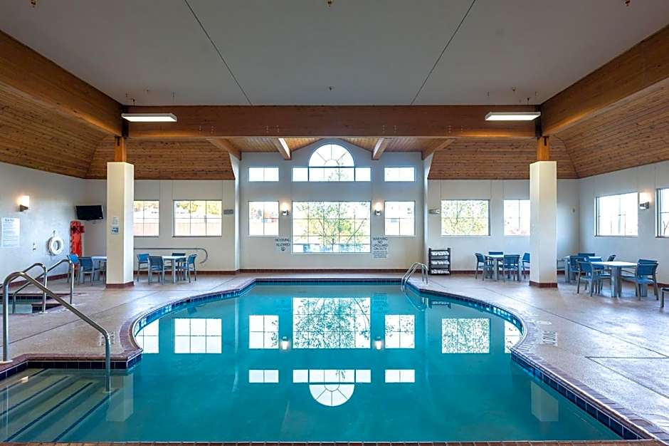 Holiday Inn Express Houghton-Keweenaw By IHG