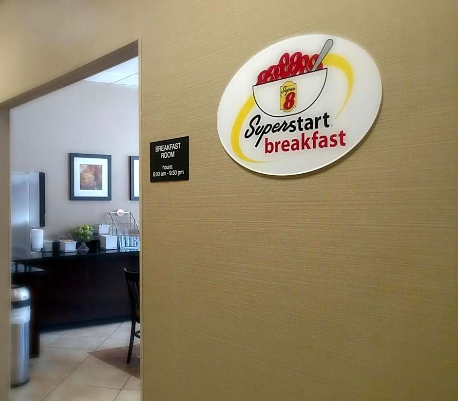 Super 8 by Wyndham Atoka