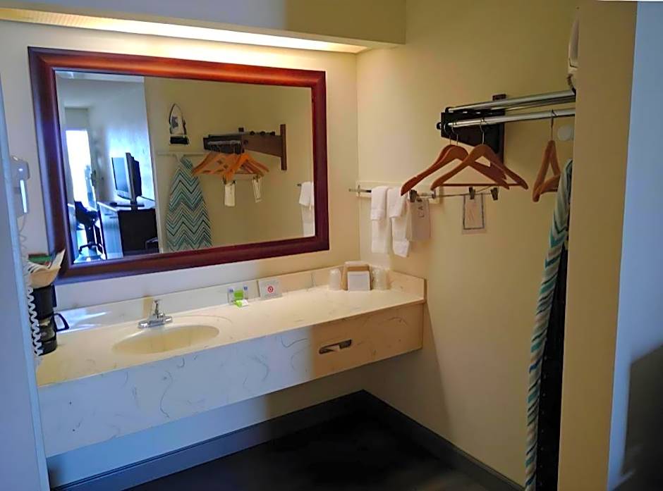 Americas Best Value Inn Kinston