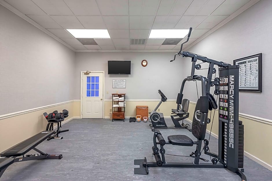 Best Western Spring Hill Inn & Suites