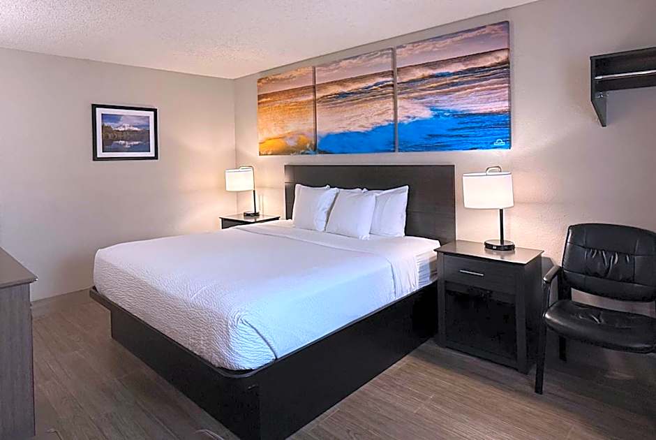 Days Inn by Wyndham Orange Park/Jacksonville