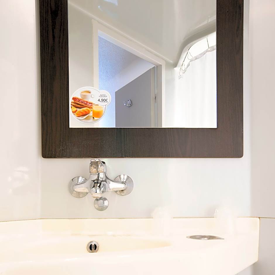 Premiere Classe Lyon Est Aeroport Saint Exupery