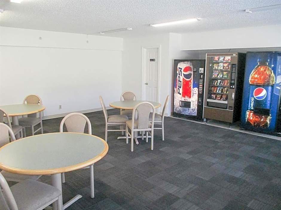 Motel 6-Butte, MT - Historic City Center