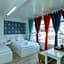 Ken's Backpackers Hotel