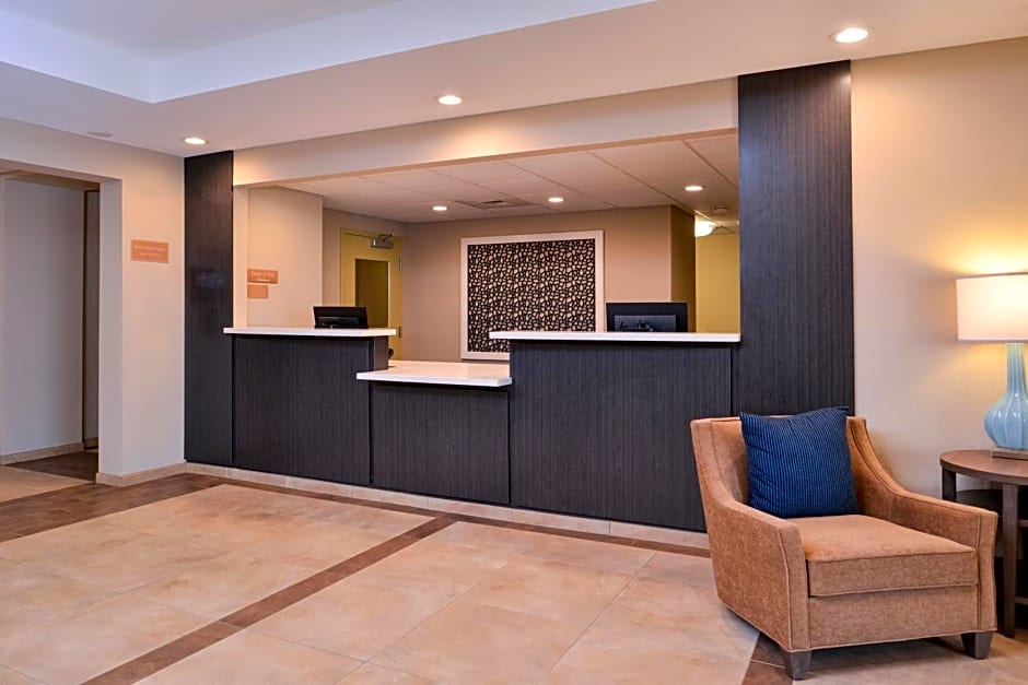CANDLEWOOD SUITES - LODI By IHG