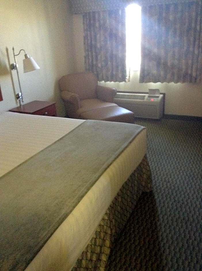 Days Inn by Wyndham Carroll