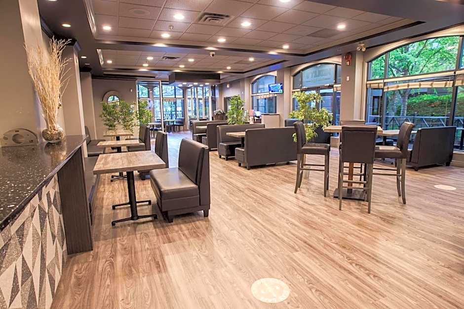 Holiday Inn North Vancouver By IHG