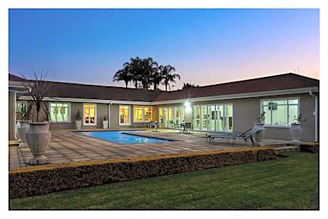 66 On Monzali 4 Star Luxury Guesthouse