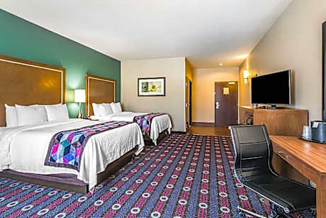 Queen Room with Two Queen Beds - Accessible/Non-Smoking