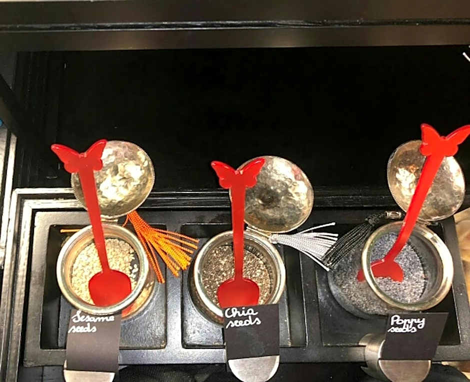 Charming House DD724