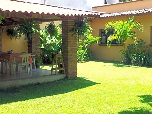 Hotel Uke Inn Terán