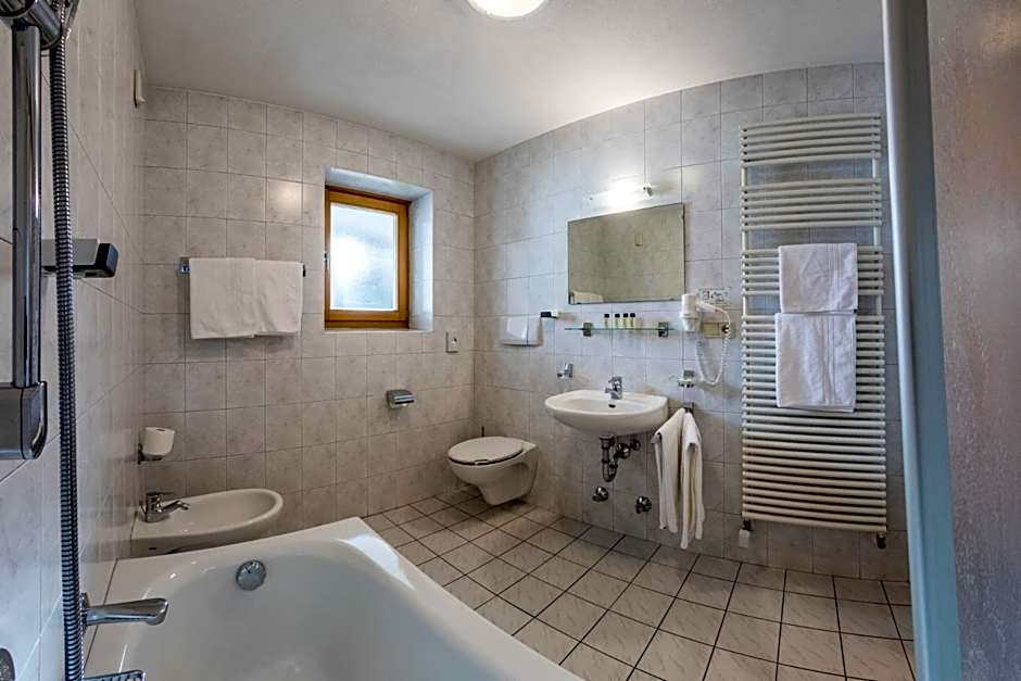 Mountain Living Apartments