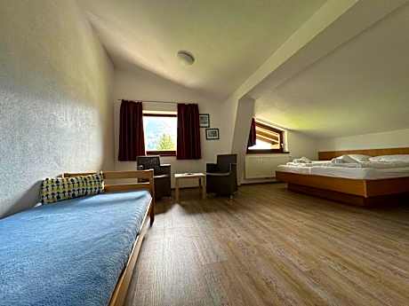 Double Room with Mountain View
