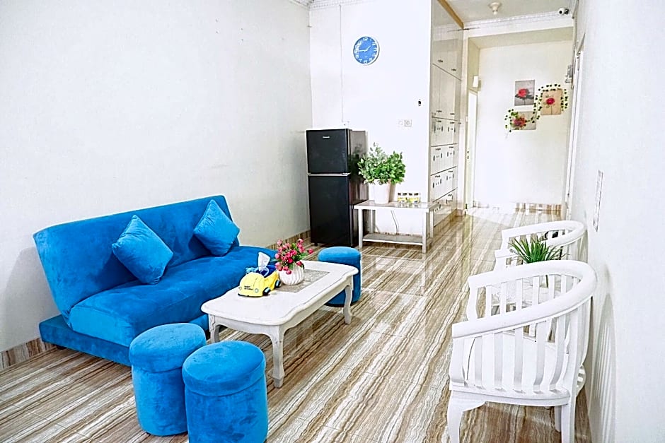 Guesthouse Putri Griya Fikarda by ZUZU