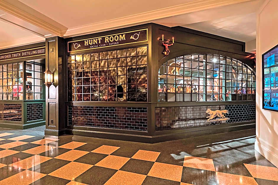 The Historic Cavalier Hotel and Beach Club, Autograph Collection