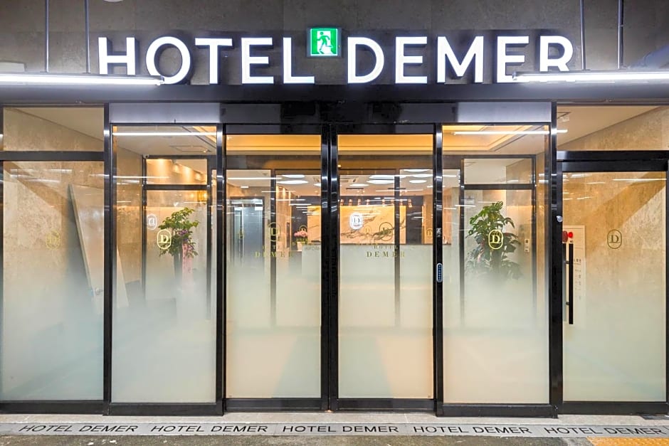 Hotel Demer Mokpo